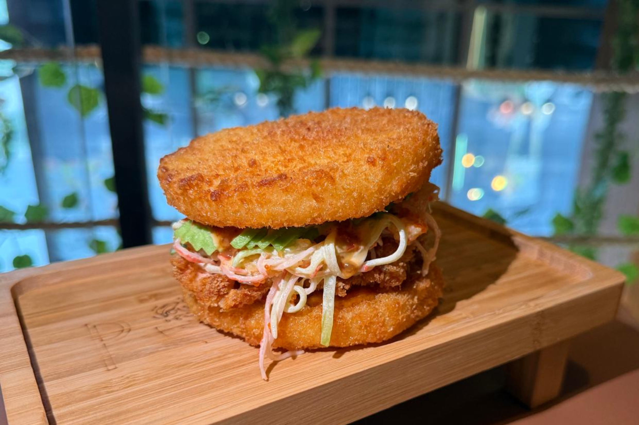 برجر بوكي السالمون